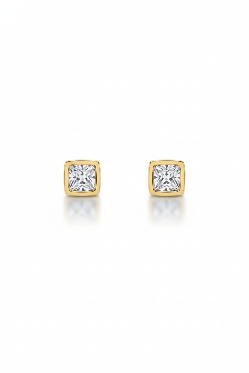 Brinco Ponto De Luz Quadrado Em Zircônia Folheado A Ouro 18k