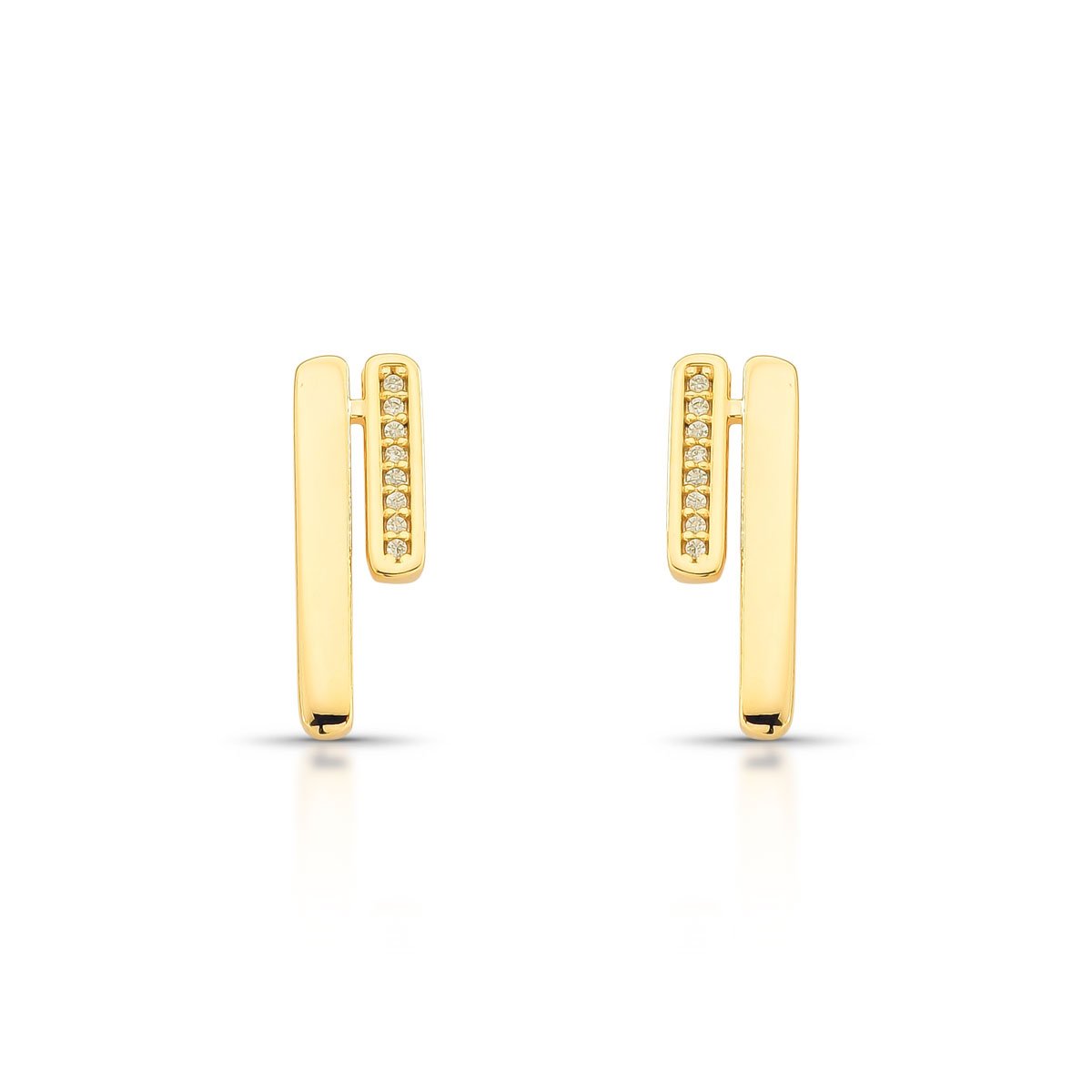 Brinco Ear Cuff Linear Com Zircônias – Folheado A Ouro 18k