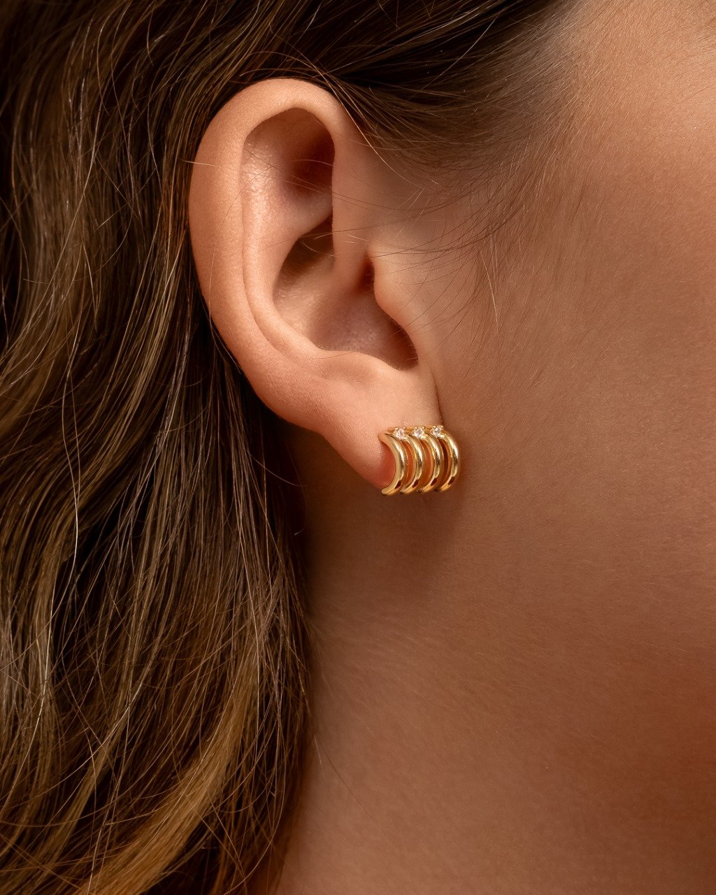 Brinco Com 4 Meia-argolas Em 1 Peça – Folheado A Ouro 18k Com Zircônias